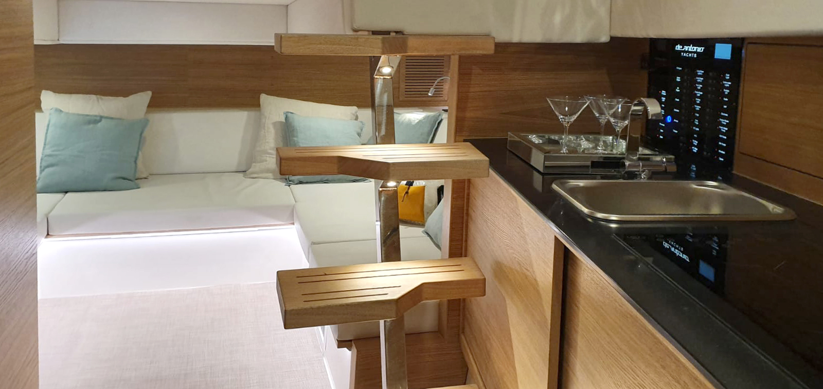 3DeAntonio Yachts Ibiza D42 Valkyria 2